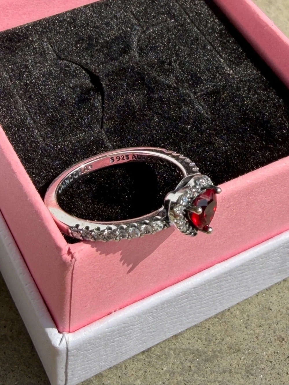Pandora Silver Heart Ring with Pink Box and Red Center - Picture 4 of 4